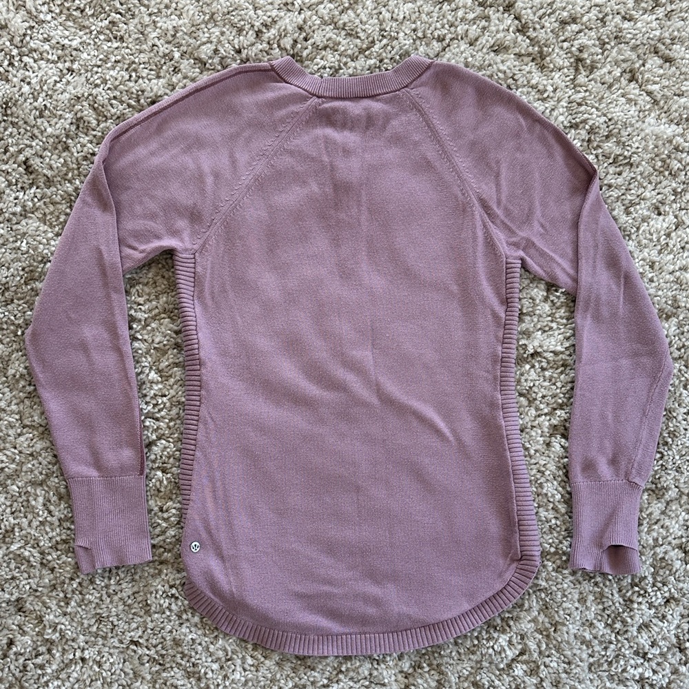 Lululemon Long Sleeve Top - Picture 4 of 7